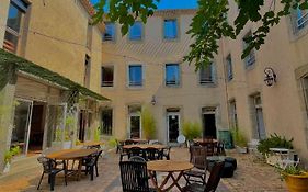 Hostel Coeur De Cite